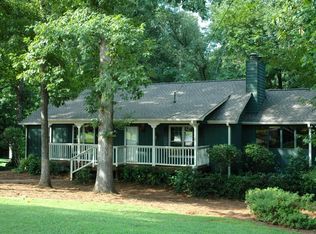 174 Lake Somerset Dr NW, Marietta, GA 30064