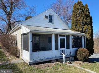 1011 Central Manor Rd, Lancaster, PA 17603