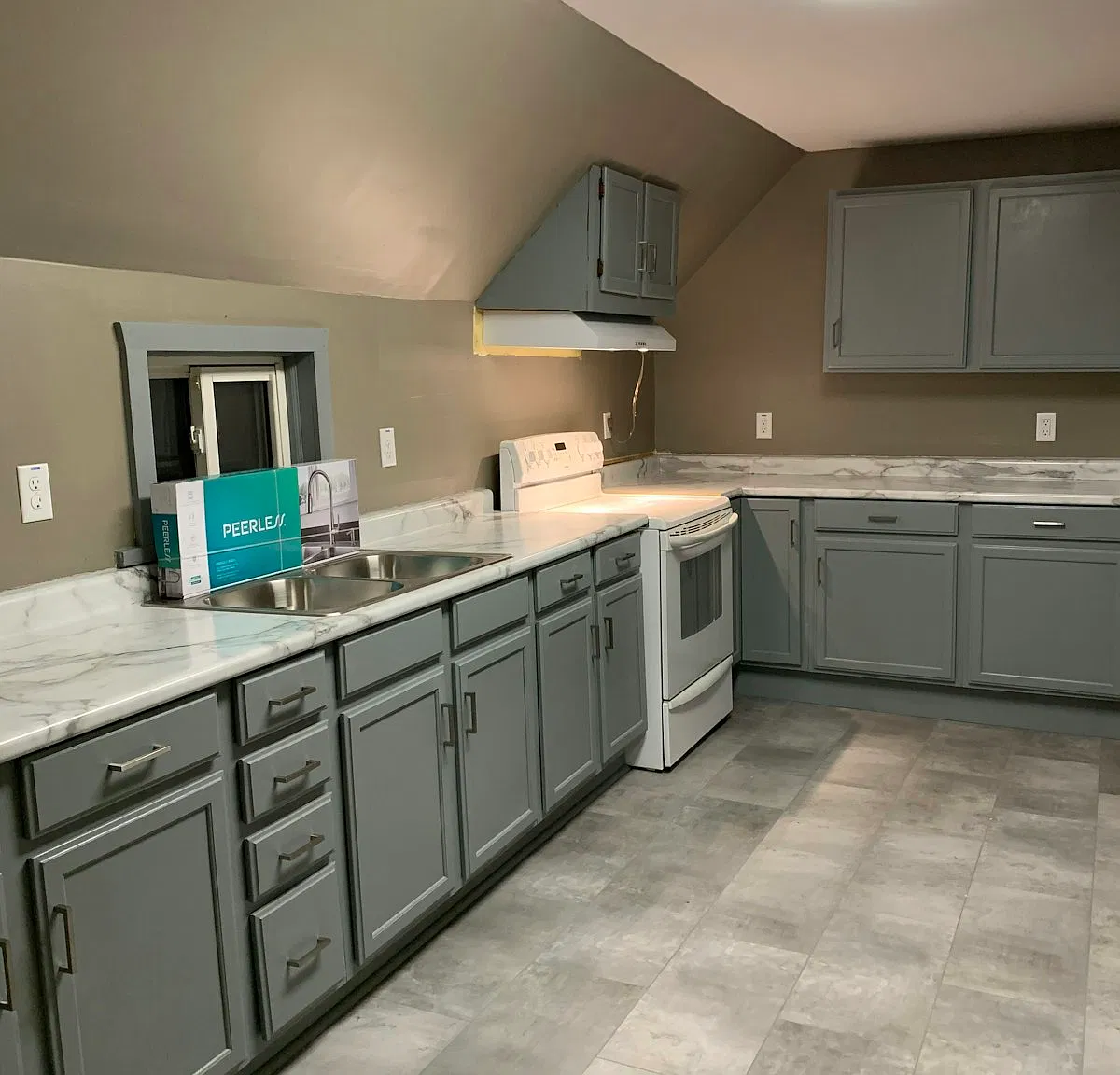 1002 Bush Street, Unit Upper — Photo 1
