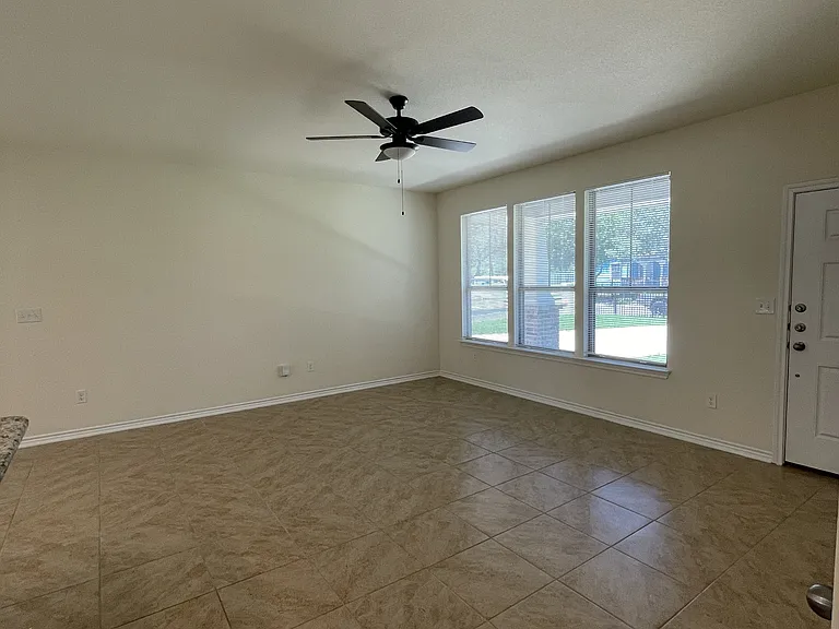 218 Coopwood Ave — Photo 13