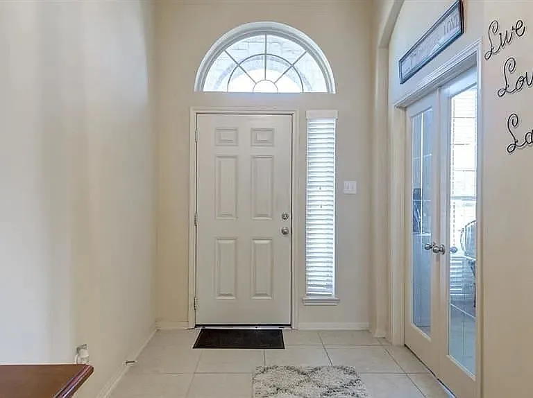 6903 Moonrise Ln — Photo 4