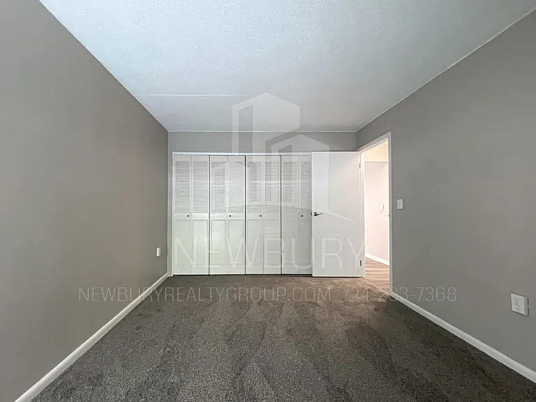 530 N Main Street - The Townhouse. — Photo 131