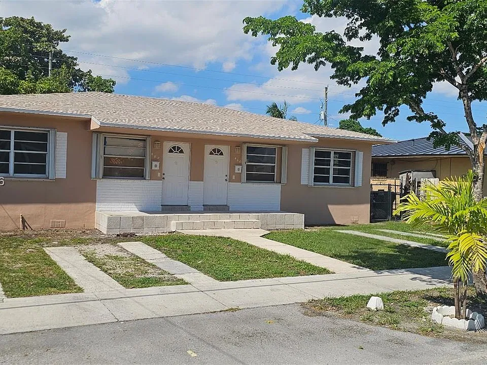 460 NW 25th Ct #460