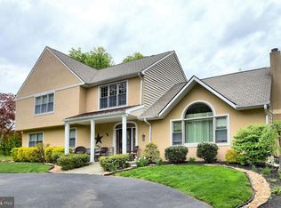 641 Coram Rd, Huntingdon Valley, PA 19006