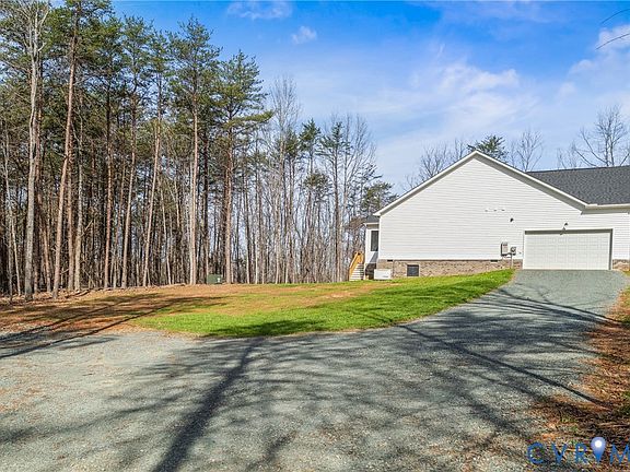 4th image of 3141 Polecat Creek Ln
