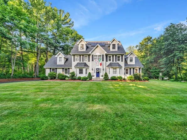 158 Forest St, North Andover, MA 01845