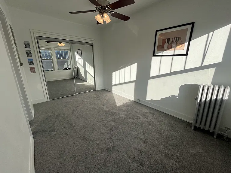 2517 Bryant Ave S #302 — Photo 10