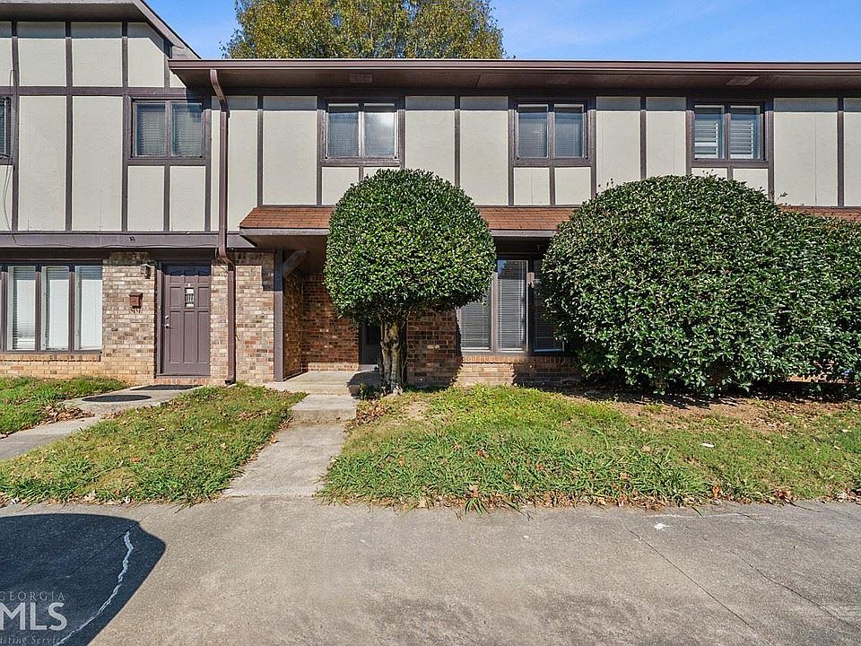 1st image of 1807 Ashborough Cir #J