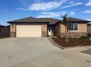 746 Grants Pass Pl, Redding, CA 96003