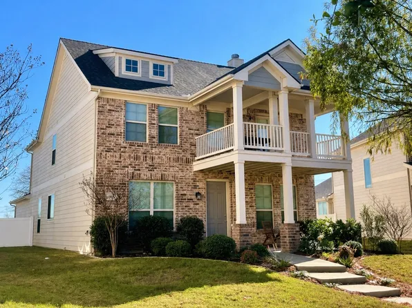 700 Hartsfield St, Aubrey, TX 76227
