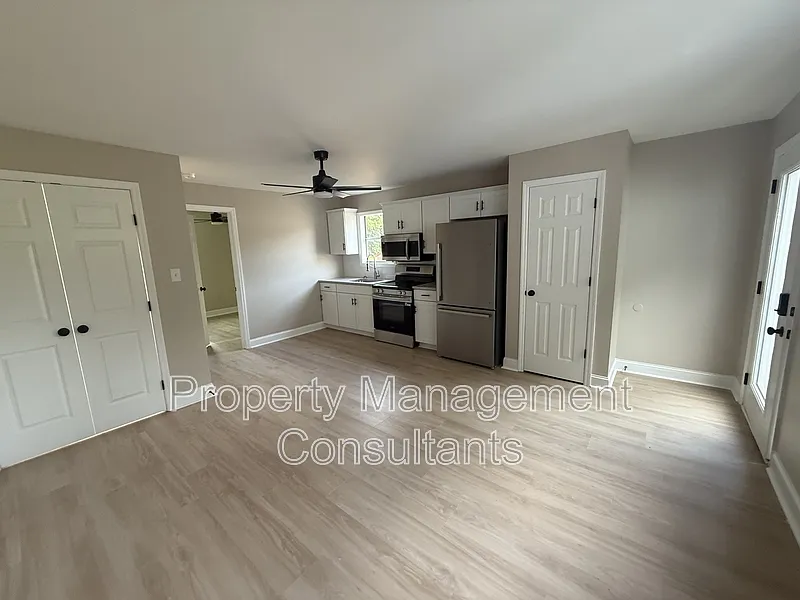 Building Photo - 789 Little Cove Rd #A