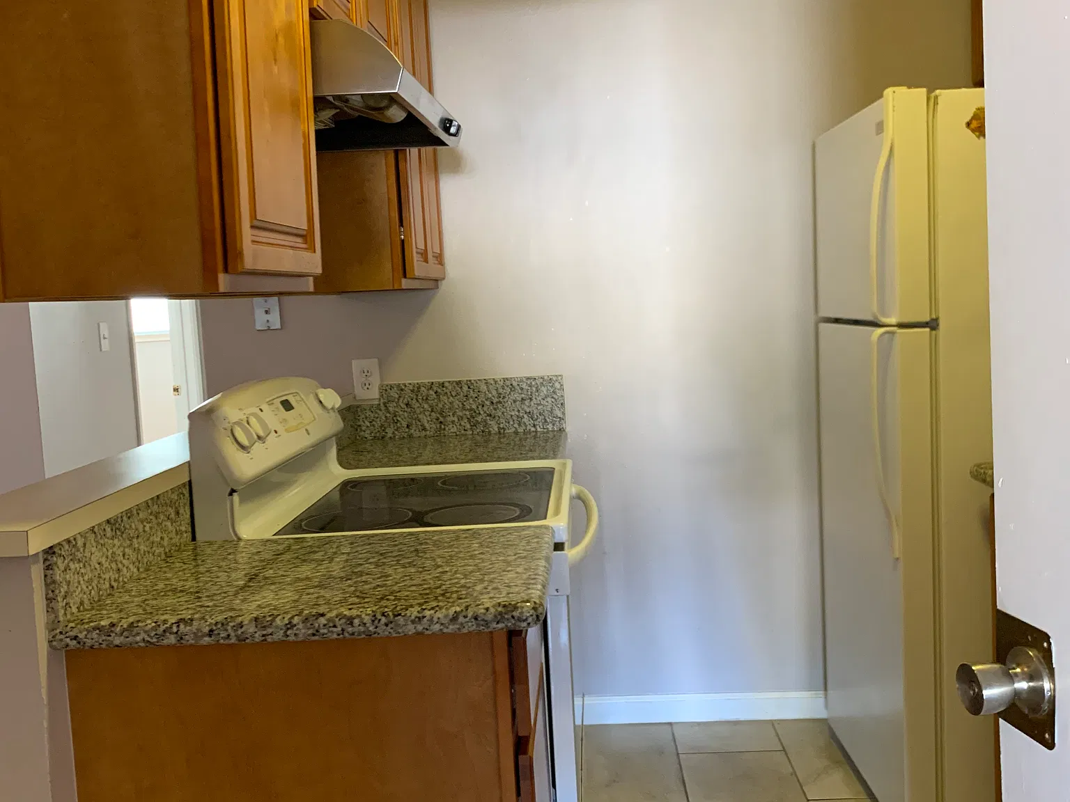 3 bed, 1200 sqft, $2,795 — Photo 3