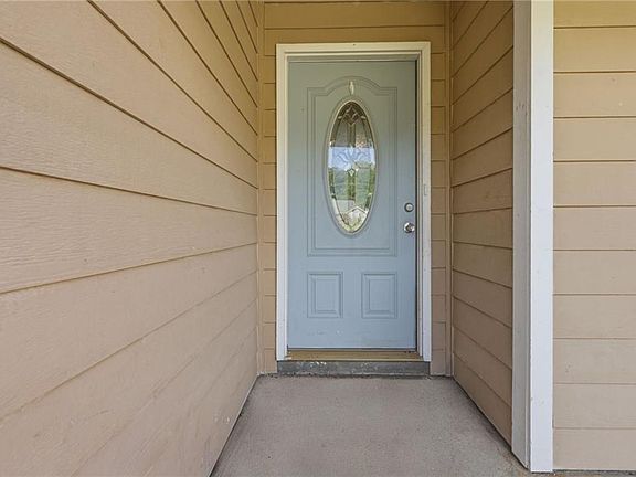4th image of 263 Lee Road 2091