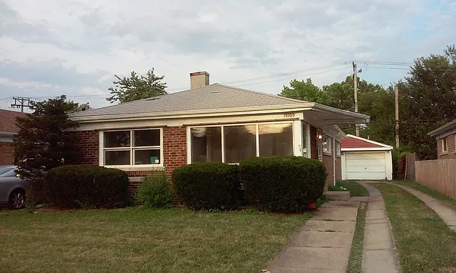15109 Cottage Grove Ave photo 1