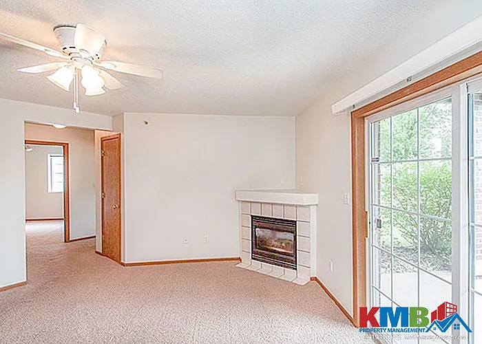 21 Westside Dr — Photo 5