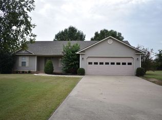 640 W Wind Drive Ext, Newbern, TN 38059