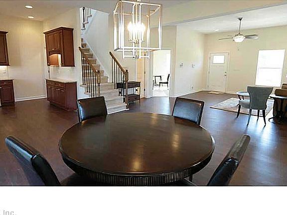 2nd image of 3755 Nansemond Cir