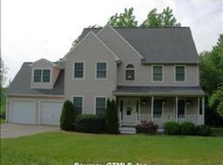 5 Center Rd, Tolland, CT 06084