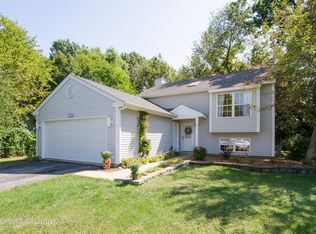 4217 Hale Ln, Island Lake, IL 60042