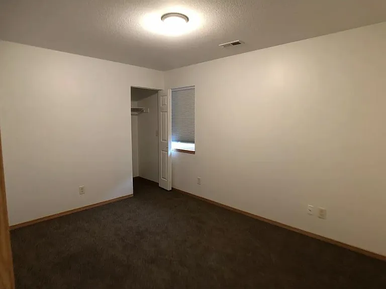 2358 S Broadview St — Photo 6