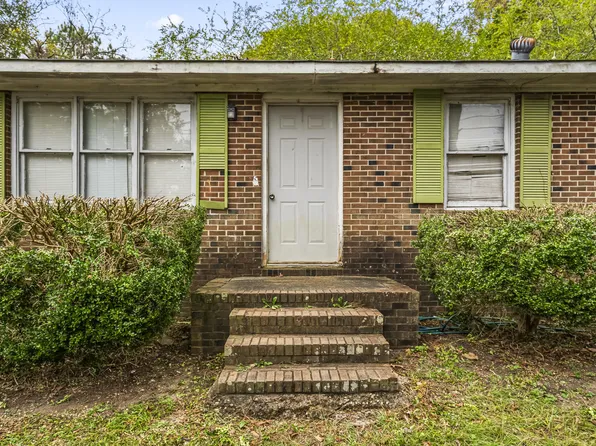 1313&1317 Wilbon Rd, Fuquay Varina, NC 27526