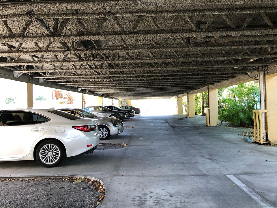 1st image of 835 SW 2nd St #209