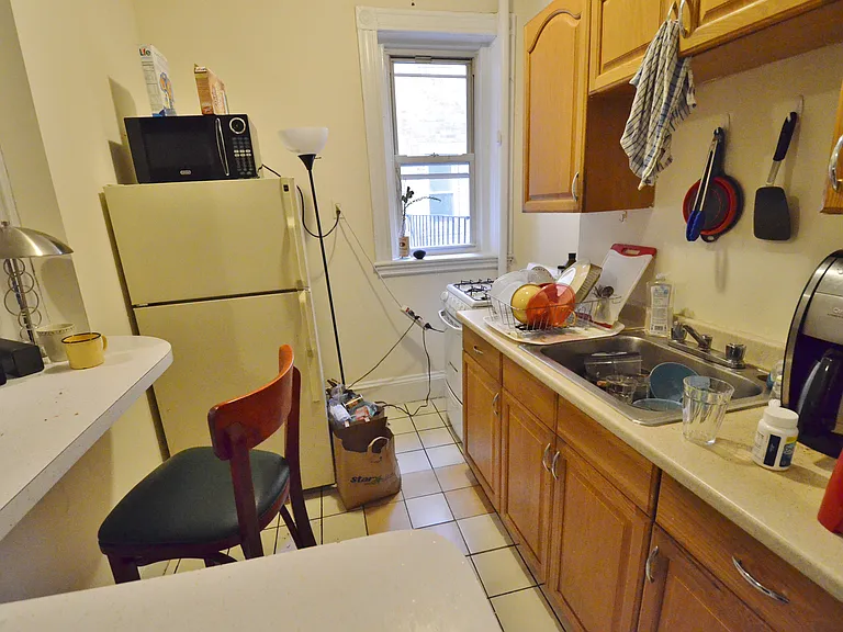 111 Peterborough St #3 — Photo 5