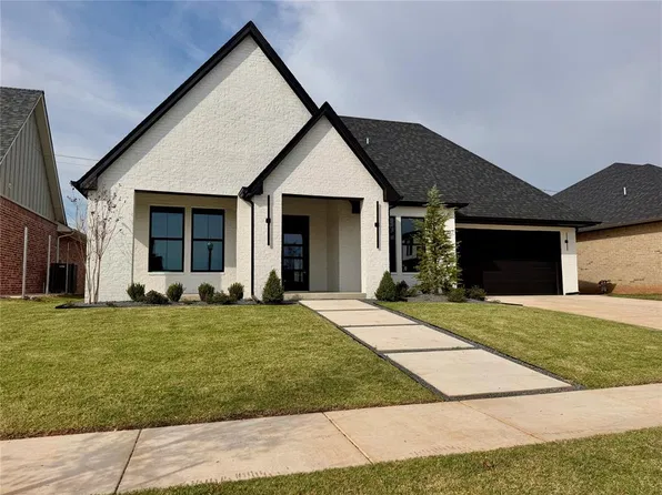 12813 Cobblestone Curve Rd, Oklahoma City, OK 73142