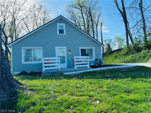 403 Jessamine St, Zanesville, OH 43701