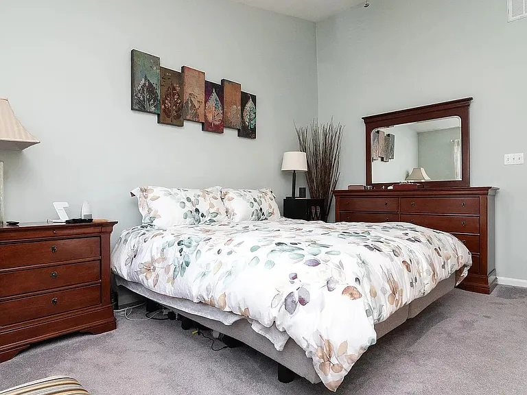 129 Lady Bug Dr — Photo 7