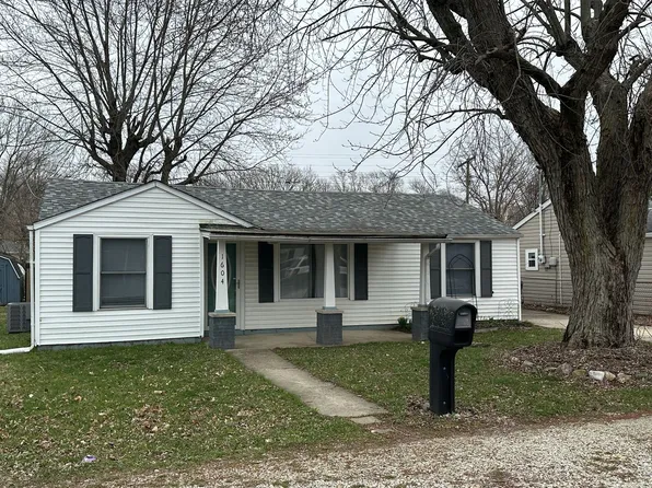1604 S Oakdale Dr, Yorktown, IN 47396