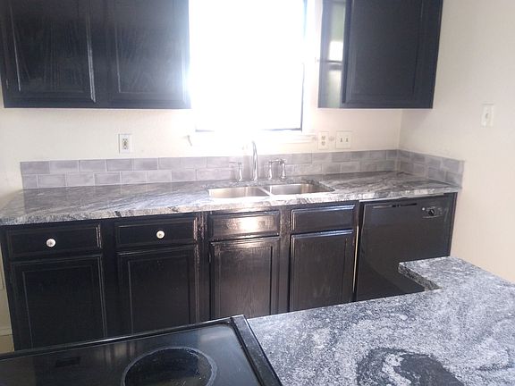 4th image of 237 N Long Rifle Dr