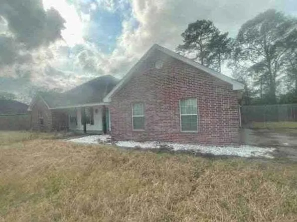 205 County Road 733, Buna, TX 77612
