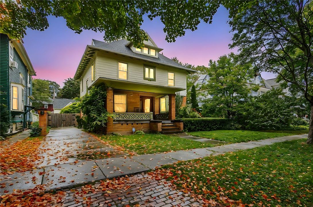 83 Shepard St, Rochester, NY 14620 | Zillow