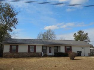 3103 Elderberry Dr, Dothan, AL 36303