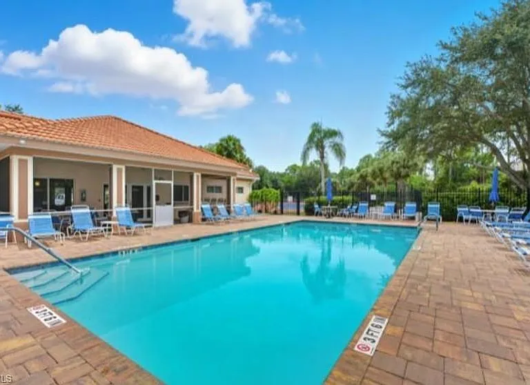 280 Robin Hood Cir #102 — Photo 17