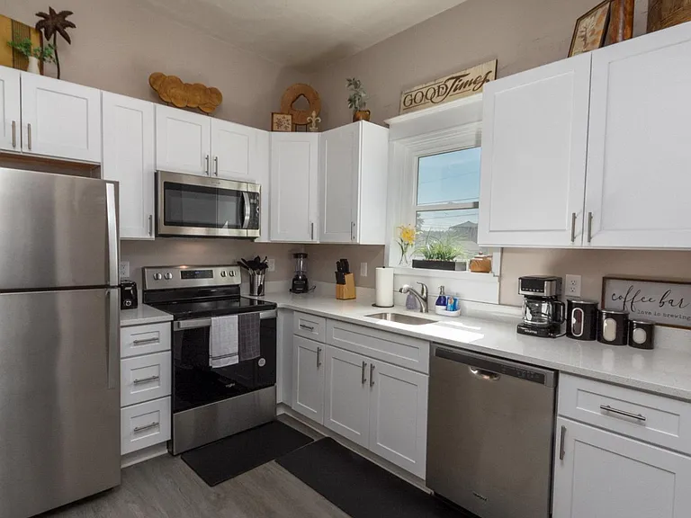 2219 W Broadway Ave #1 — Photo 12