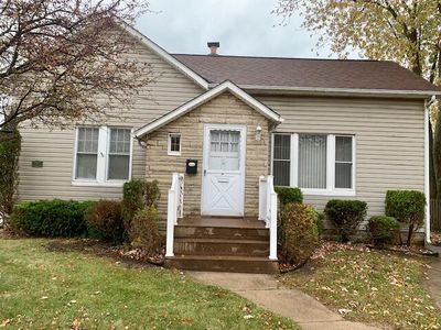 704 Cypress St, Manistee, MI, 49660