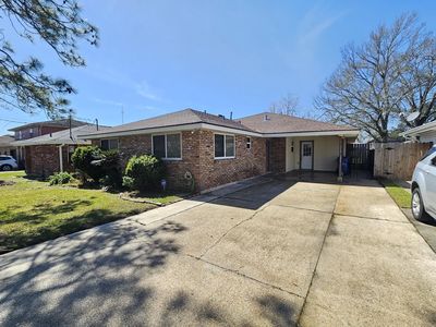 2235 Mercedes Blvd, New Orleans, LA, 70114