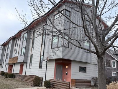 836 E 27th St, Kansas City, MO, 64108