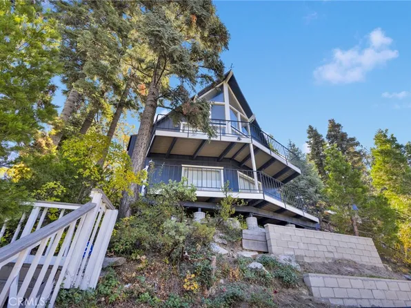 28919 Palisades Dr, Lake Arrowhead, CA 92352