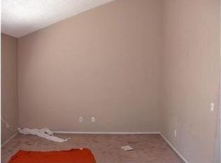 5401 Dunsmuir Rd APT 20, Bakersfield, CA 93309