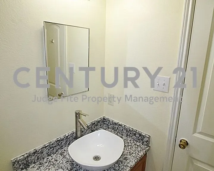 2936 Santa Sabina Dr — Photo 9