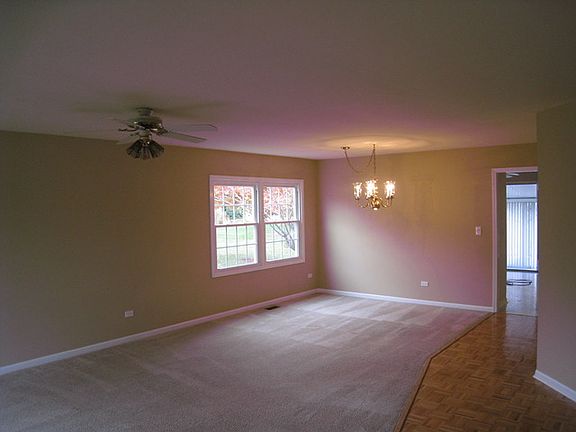 4th image of 625 Dogleg Ln