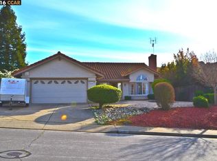 136 Decatur Ct, Hercules, CA 94547