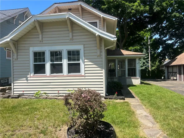 29 & 33 Vanderlin Park, Rochester, NY 14622
