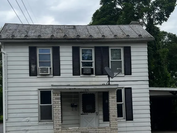 125 N Washington St, Shippensburg, PA 17257