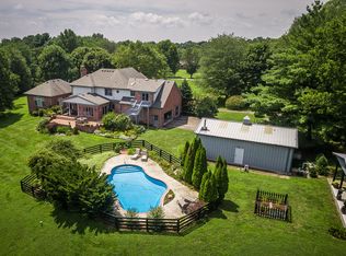 3703 Constantine Dr, Prospect, KY 40059