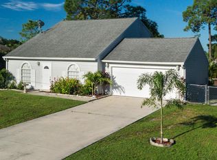 17208 Trellis Rd, Fort Myers, FL 33967