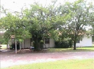 221 School Rd, Temple, OK 73568